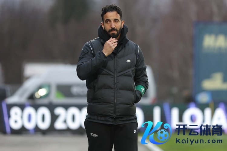 记者：阿莫林握教曼联是三输体育集锦，葡体、曼联和阿莫林齐输了